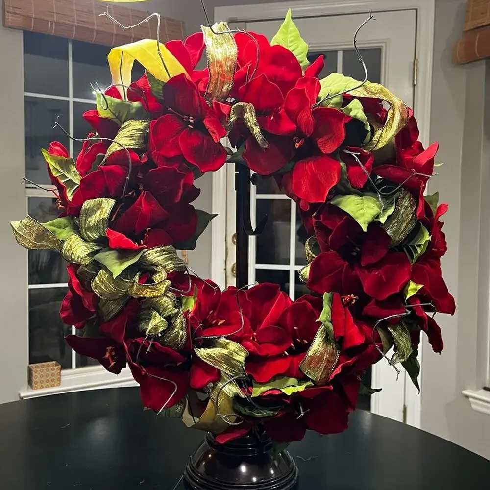 NEW Pottery Barn Poinsettia Decorative Christmas Holiday Hanging Wreath Round